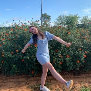 Meet your Posher, Leanne